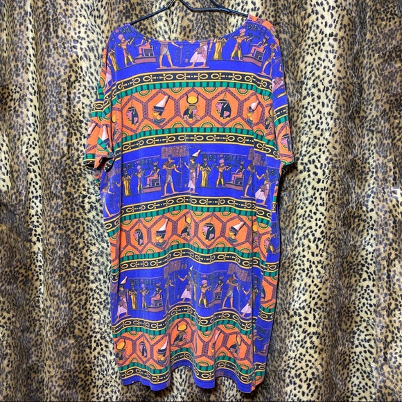 BIG 90s Egyptian All-Over Print T- Shirt - Picture 2 of 3